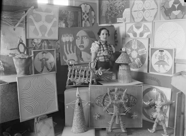 Maruja Mallo en su estudio - 1936 - archivo vicente moreno - Instituto del patrimonio cultural espana