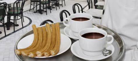 Chocolatería San Ginés - churros con chococolate